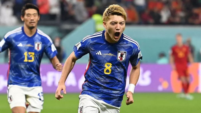 Japonya İspanya'yı yenerek lider turladı