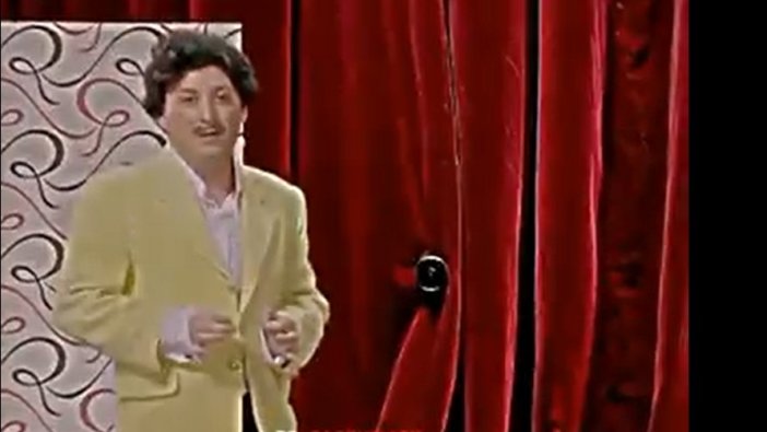 Komedyen Tolga Çevik’ten yönetmene ‘Mustafa Kemal’ göndermesi yeniden gündemde