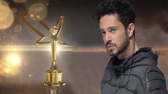 Şarkıcı Murat Boz'dan  'Altın Kelebek Ödülleri'ne 'Zeytin Ağacı' sitemi