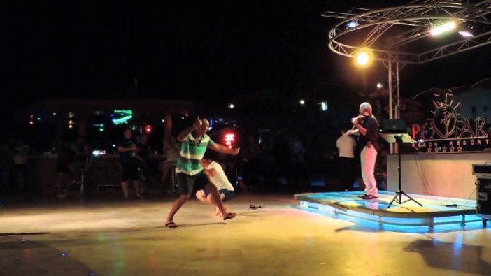 Gürcü müzisyen Antalya'da hayatını kaybetti