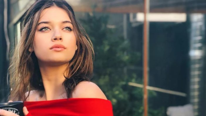 Oyuncu Afra Saraçoğlu'nun büyük başarısı.