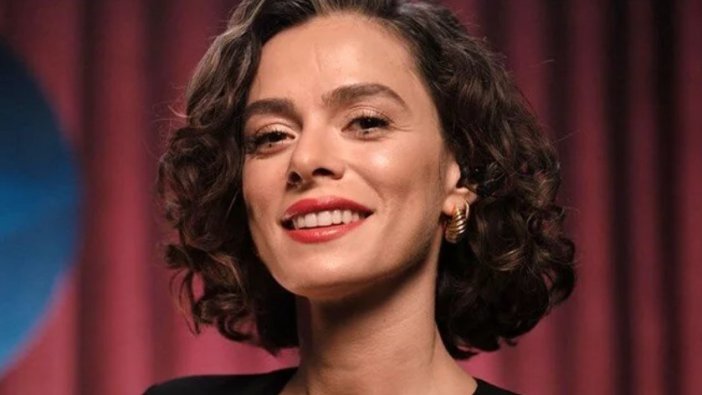 Özge Özpirinçci'ye son dakika şoku