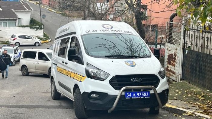 Akıl almaz olay iki çocuğuyla balkondan atladı