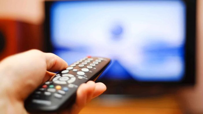 Ekranlarda yaprak dökümü! İddialı dizi final yapacak