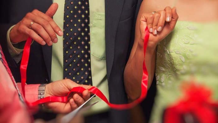 Damat bozulan nişan için tazminat ödeyecek