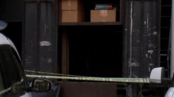 Kafasına yük asansörü çarpan işçi hayatını kaybetti