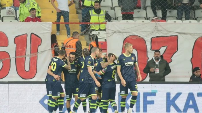 Önce Jese Rodriguez ardından Ali Sowe! Antalyaspor: 0 Ankaragücü: 2