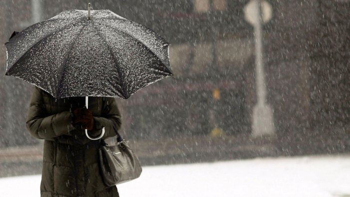 Meteoroloji'den kar uyarısı: Yurdun dört yanı beyaza bürünüyor!
