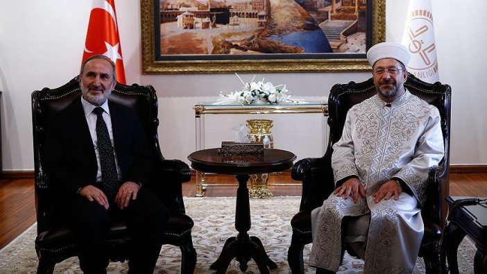 Diyanet'te devir teslim gerçekleşti