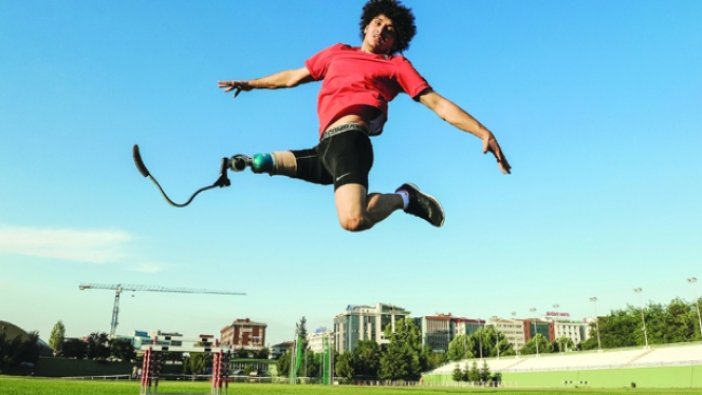 Ampute futbolcu Barış Telli'nin Survivor'a katılması gündem oldu