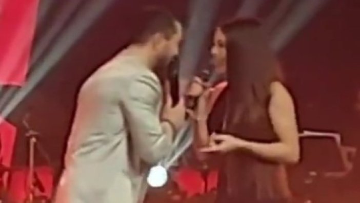 Ayça Ayşin Turan ile Murat Boz'dan romantik anlar