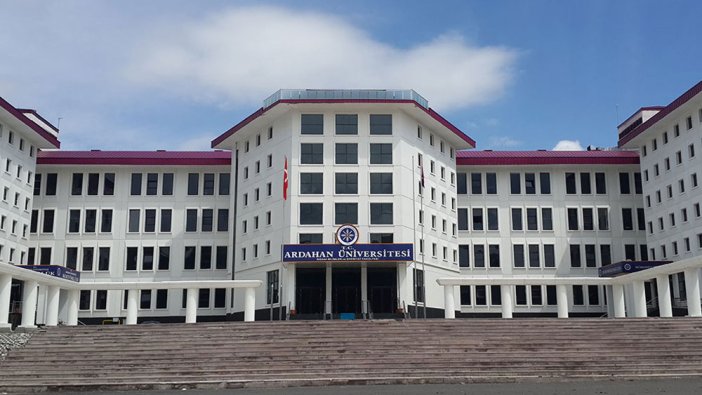 Ardahan Üniversitesi 56 akademik personel alacak