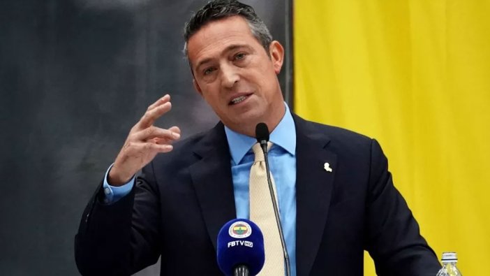 Ali Koç: Dört tane yabancı hoca ile görüştüm ve 'Türkiye'de çalışmayız, orada futbol sahada kazanılmıyor' dediler