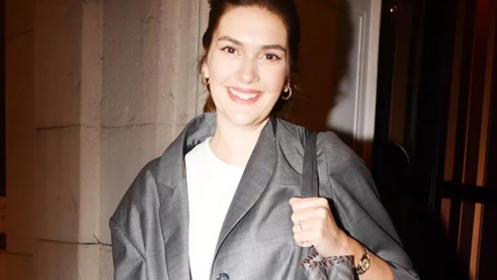 Bergüzar Korel: Londra'da zaman yavaş akıyor