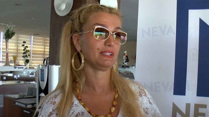 Tuğba Özay'ın babası tedavi gördüğü hastanede hayatını kaybetti