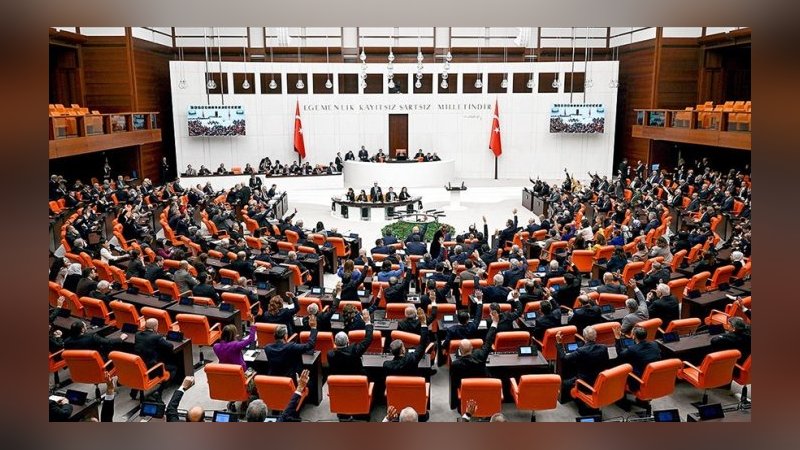 TBMM'nin gündemi çocuk istismarı ve EYT düzenlemesi