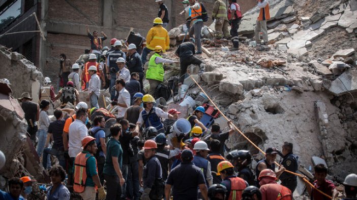 Meksika'daki 7,1 büyüklüğündeki deprem