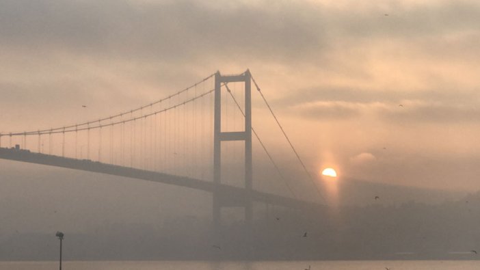İstanbul Boğazı gemi trafiğine açıldı