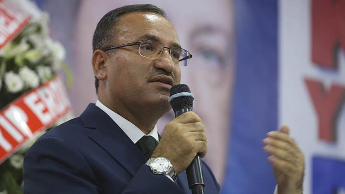 "Türkiye, ne yapacağını gayet iyi bilmektedir"