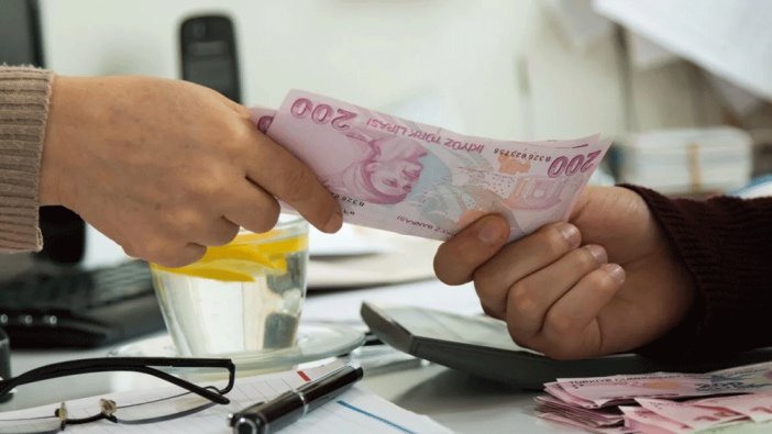 2022'de emekli olanlara yaklaşık 93 bin lira ödenecek