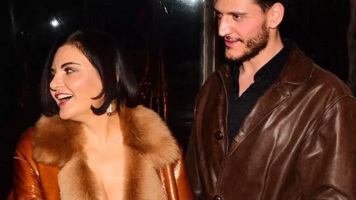 Şarkıcı Göksel ve sevgilisini terk etti