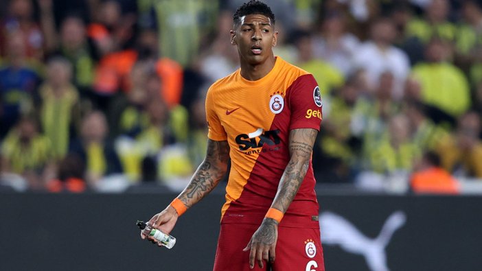 Güle Güle Van Aanholt! Yeni sol bek Cimbom'u en az 10 yıl götürecek