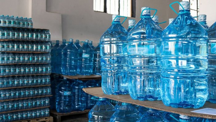 İç içebilirsen: Damacana suyuna yüzde 160 zam geldi