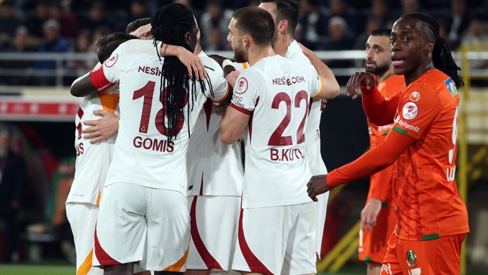 Süper Star gemileri yaktı! 'Bırakın Galatasaray'a gideyim'