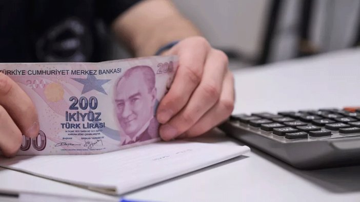 Tarih verildi: Memur ve emekliye bir ek zam daha