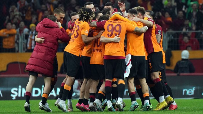 Galatasaray için Barcelona'yı reddetti! 'Ayrılmayı düşünmüyorum'