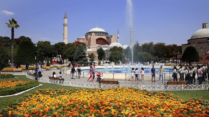 İstanbul'a gelen turist sayısı arttı