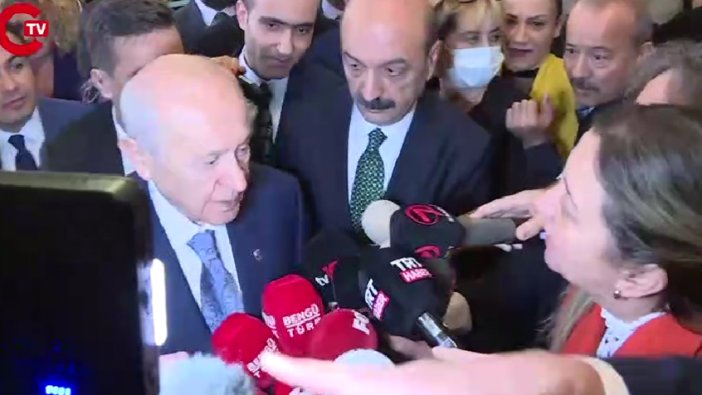 MHP’liler soru soran gazeteciyi ajan ilan ettiler