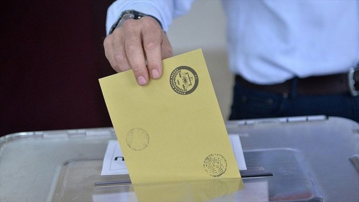 CHP’den öğrencilere Demokrasi Bileti kampanyası