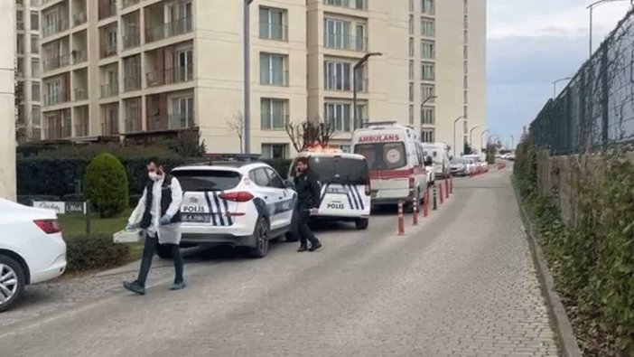 İstanbul'da bir evde baba ve 3 çocuğu tavana asılı bulundu