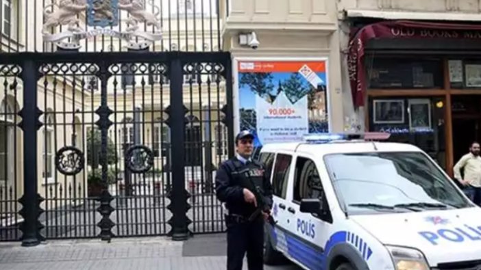 Hollanda İstanbul'daki konsolosluğunu kapattı