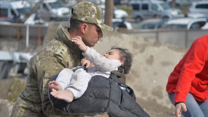 Binlerce kişi koruyucu aile olmak istiyor