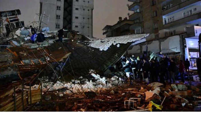 Deprem bölgesinde salgın hastalık tehlikesi!