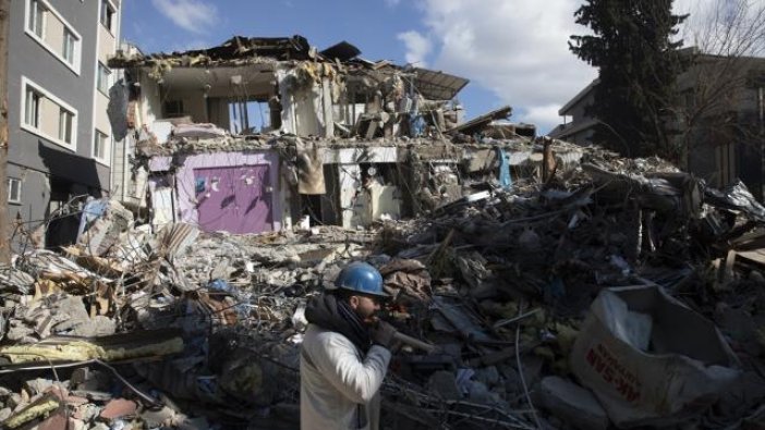 Acı dolu günlerde AKP’li belediyelerin ihaleleri dikkat çekti!