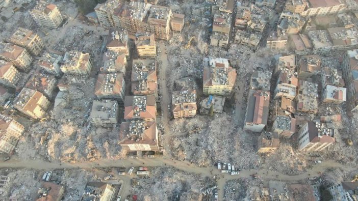 Hayalet şehirde depremin 8. günü