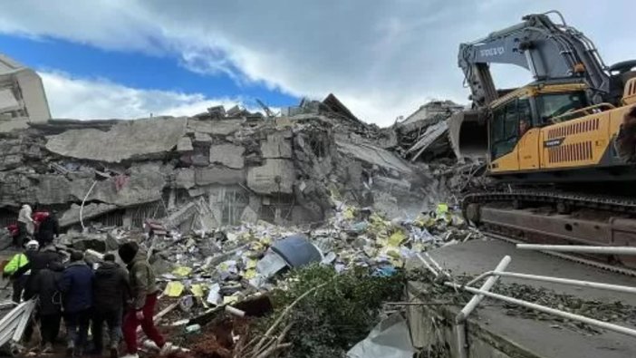 Hatay'da inşaatı yapan da denetleyen de aynıymış