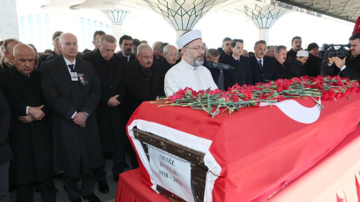 Deniz Baykal son yolculuğuna uğurlandı