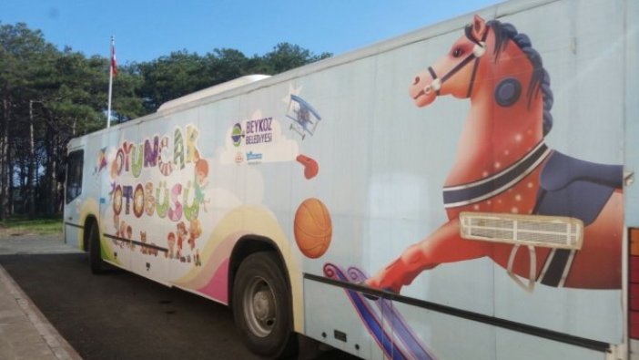 Beykozlu çocuklara ‘Oyuncak Otobüsü’