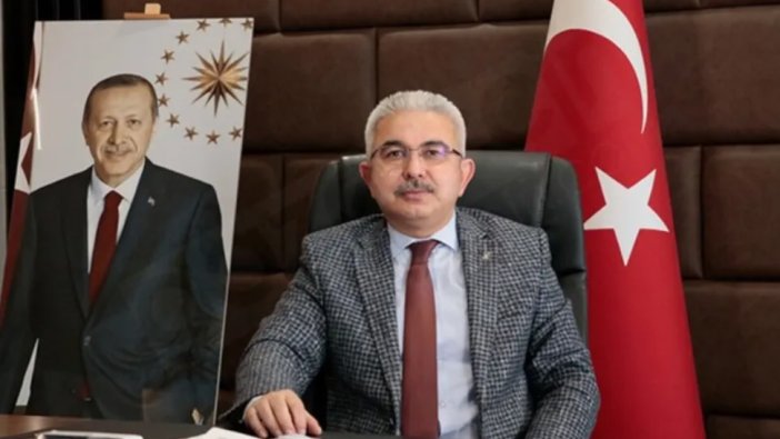 Yaptığı binalar yıkılan AKP ilçe başkanı tutuklandı