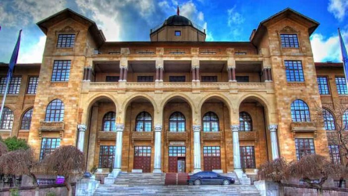 Gazi Üniversitesi 289 sözleşmeli personel için ilana çıktı