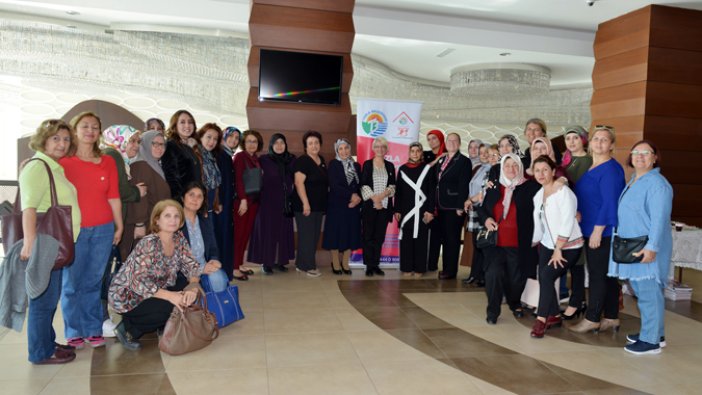 Kadınlar eğitimde buluştu