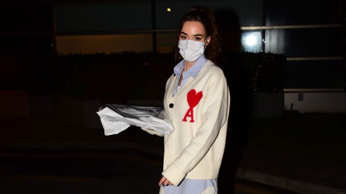 Bensu Soral hastane önünde açıklama yaptı: Eşi ameliyat olmuştu