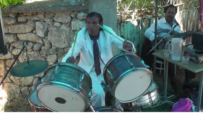 Sosyal medya fenomeni davulcu ölü bulundu