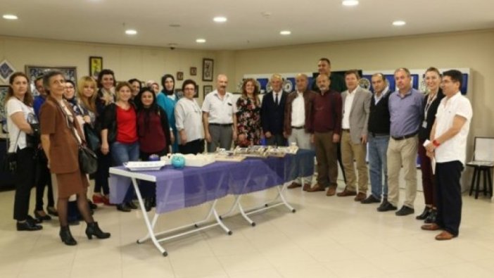 Çini Atölyesi Sergisi Kartallılarla buluştu