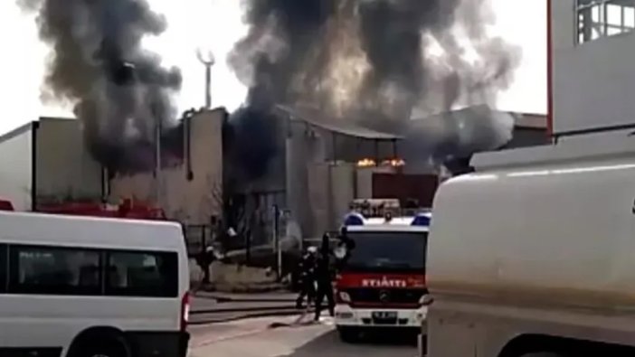 Ankara'da kimyasal madde üreten fabrikada yangın