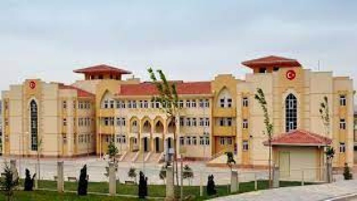 Hakkari Üniversitesi 4/B Sözleşmeli 20 Personel ilanı verdi